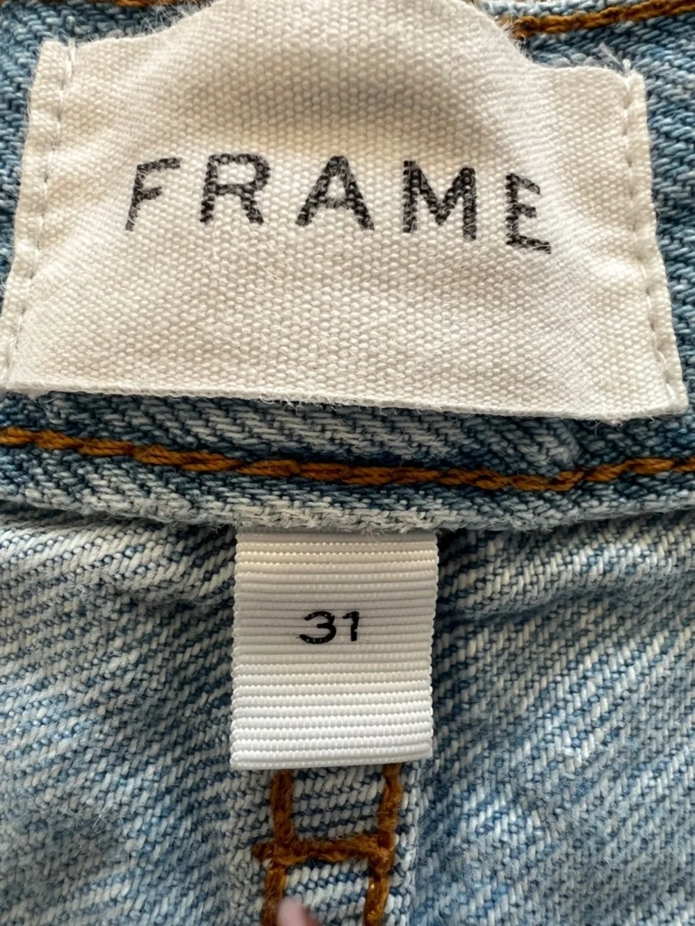 FRAME Distressed Light Washed Blue Denim Straight Leg Cropped Jeans- Size 31 - Picture 3 of 6